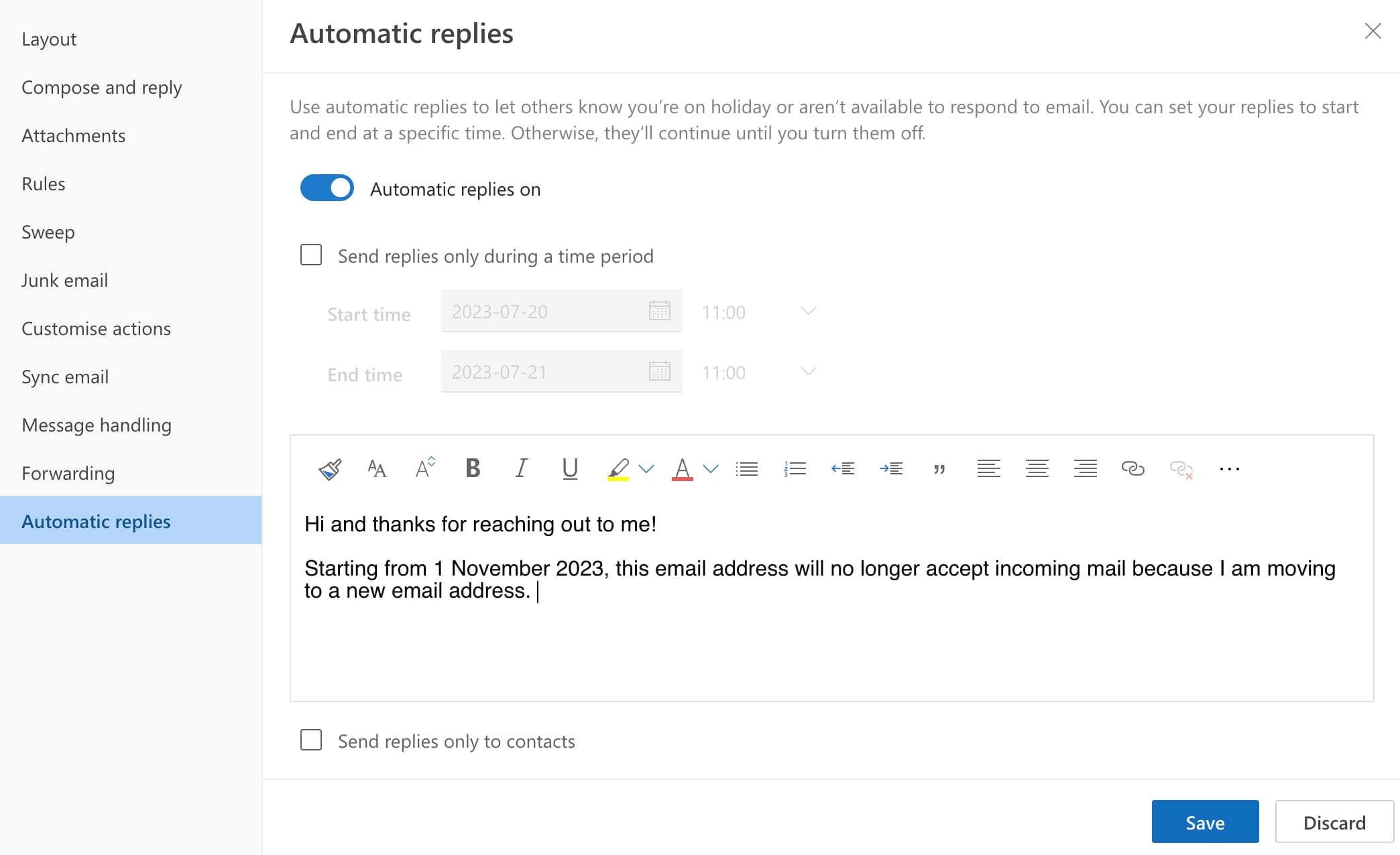 The menu for setting up automatic replies in Hotmail